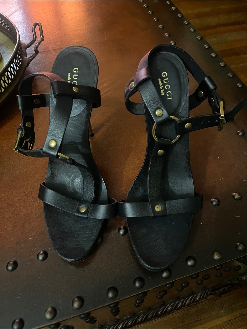 Gucci wood leather strappy sandals